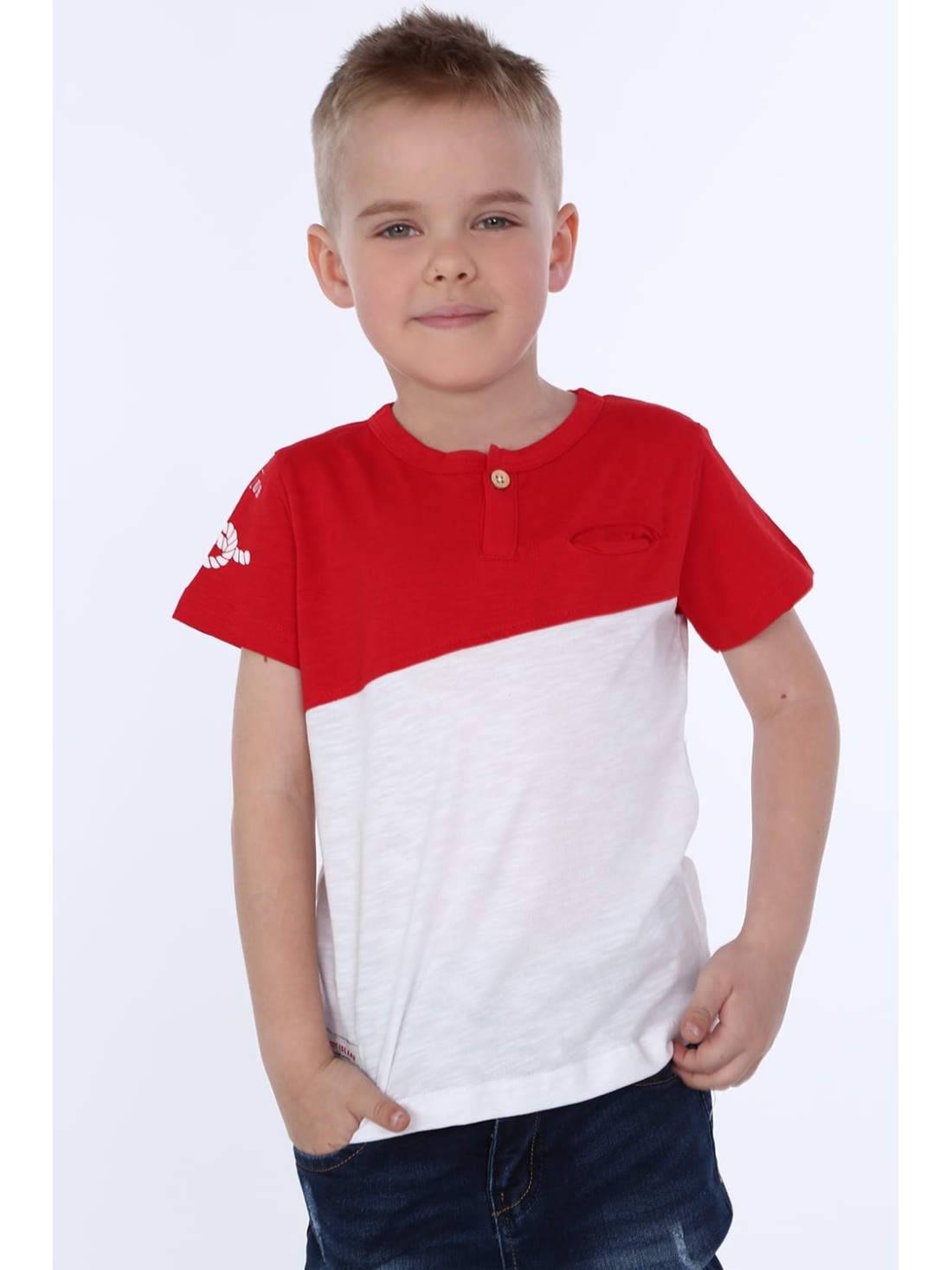 Boy\'s T-shirt with a button, red and white NDZ4487 - Online store - Boutique